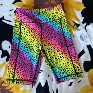 🌹Zyia Active Rainbow Leopard Light n Tight Pocket Hustle Shorts 9” XS